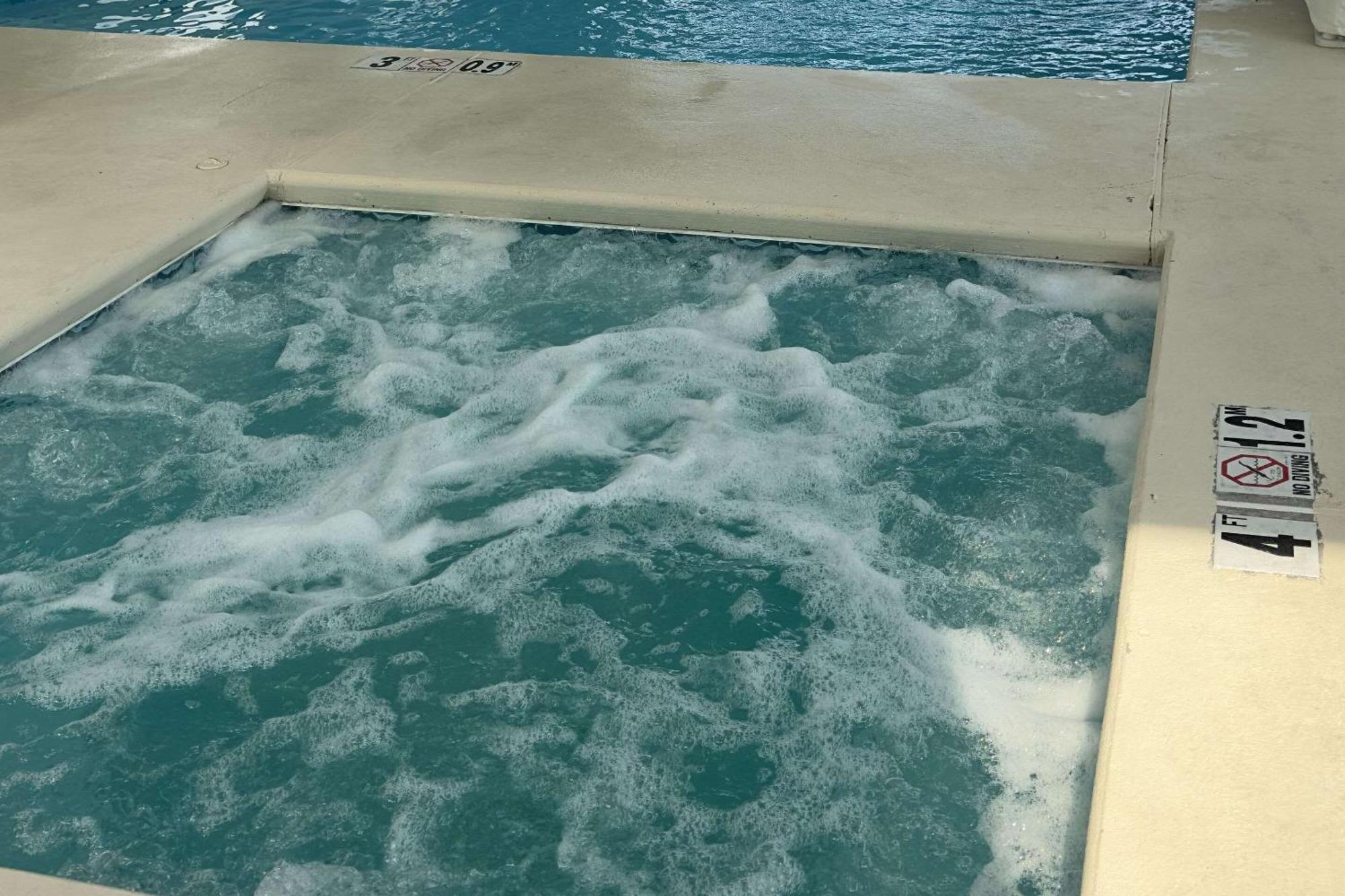 فندق دايز إن باي ويندام فيداليا المظهر الخارجي الصورة